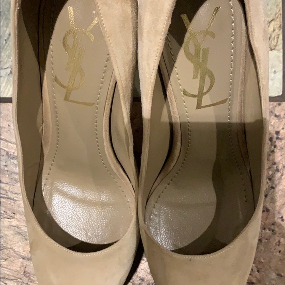 YSL Heels - Picture 3 of 5